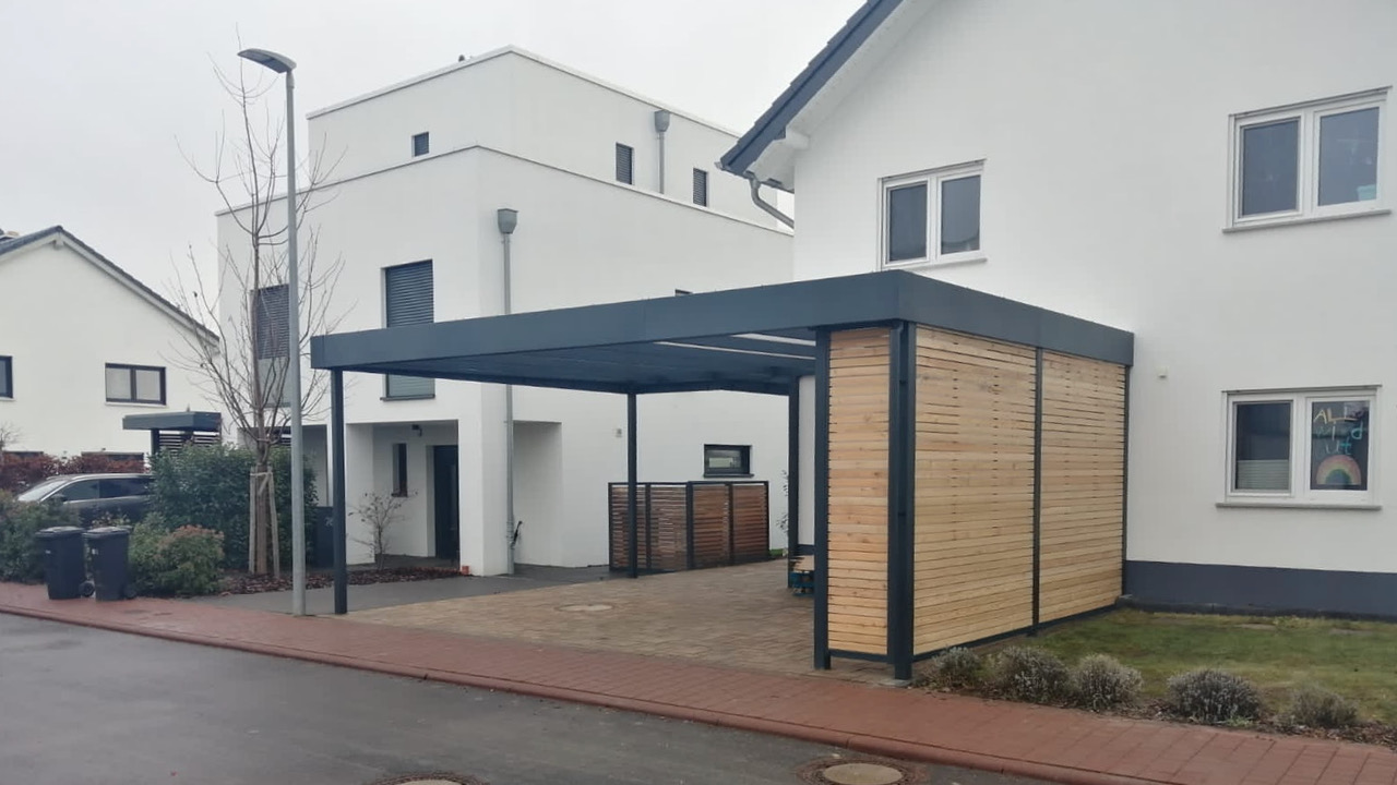 Carport mit Eingangsüberdachung - Carportmaster Projekt 20-P-2877 - 55294 Bodenheim - Carportbild 01