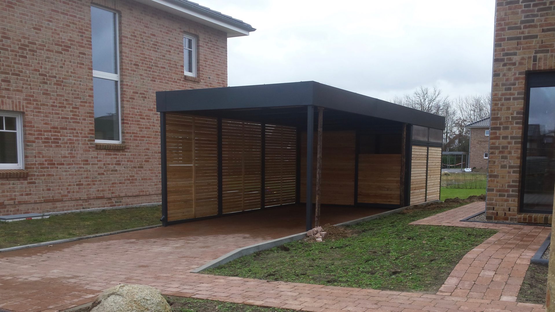 Carport mit Schuppen in Wentorf 16P1388 Carportmaster