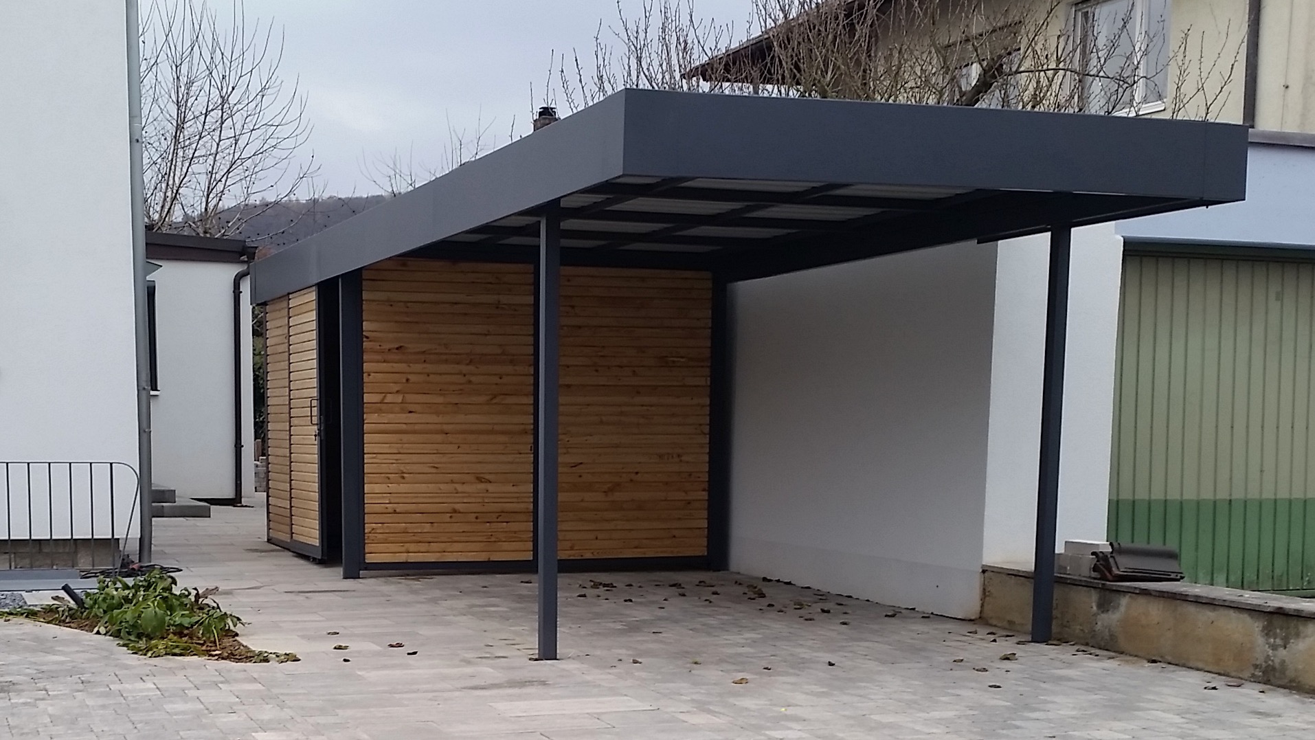 Carport mit Schuppen - Carportmaster Projekt 16-P-1640 - 97753 Karlstadt - Carportbild 01