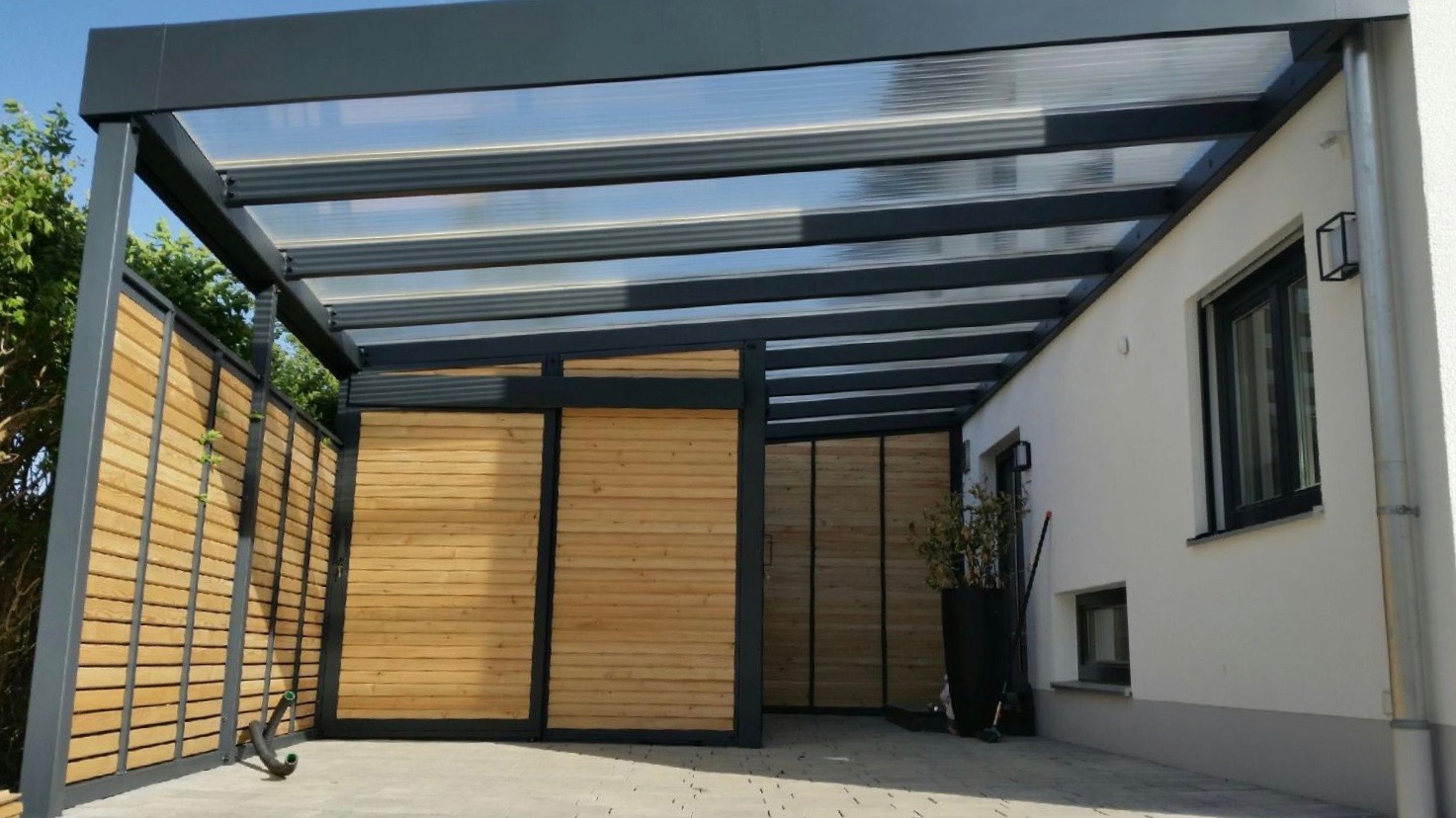 Carport mit Schuppen in München 18C2155 Carportmaster