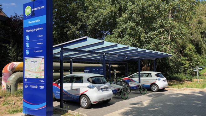 Die betriebsbereite E-Mobilitäts-Station in der Werrastraße, Bochum