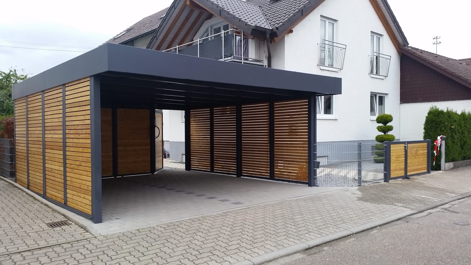 Doppelcarport - Carportmaster Projekt 16-P-1580 - 76189 Karlsruhe - Carportbild 01