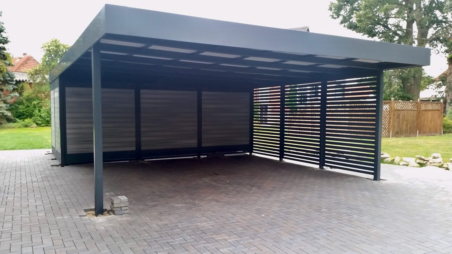 Doppelcarport mit Schuppen - Carportmaster Projekt 16-P-1638 - 38458 Velpke - Carportbild 01