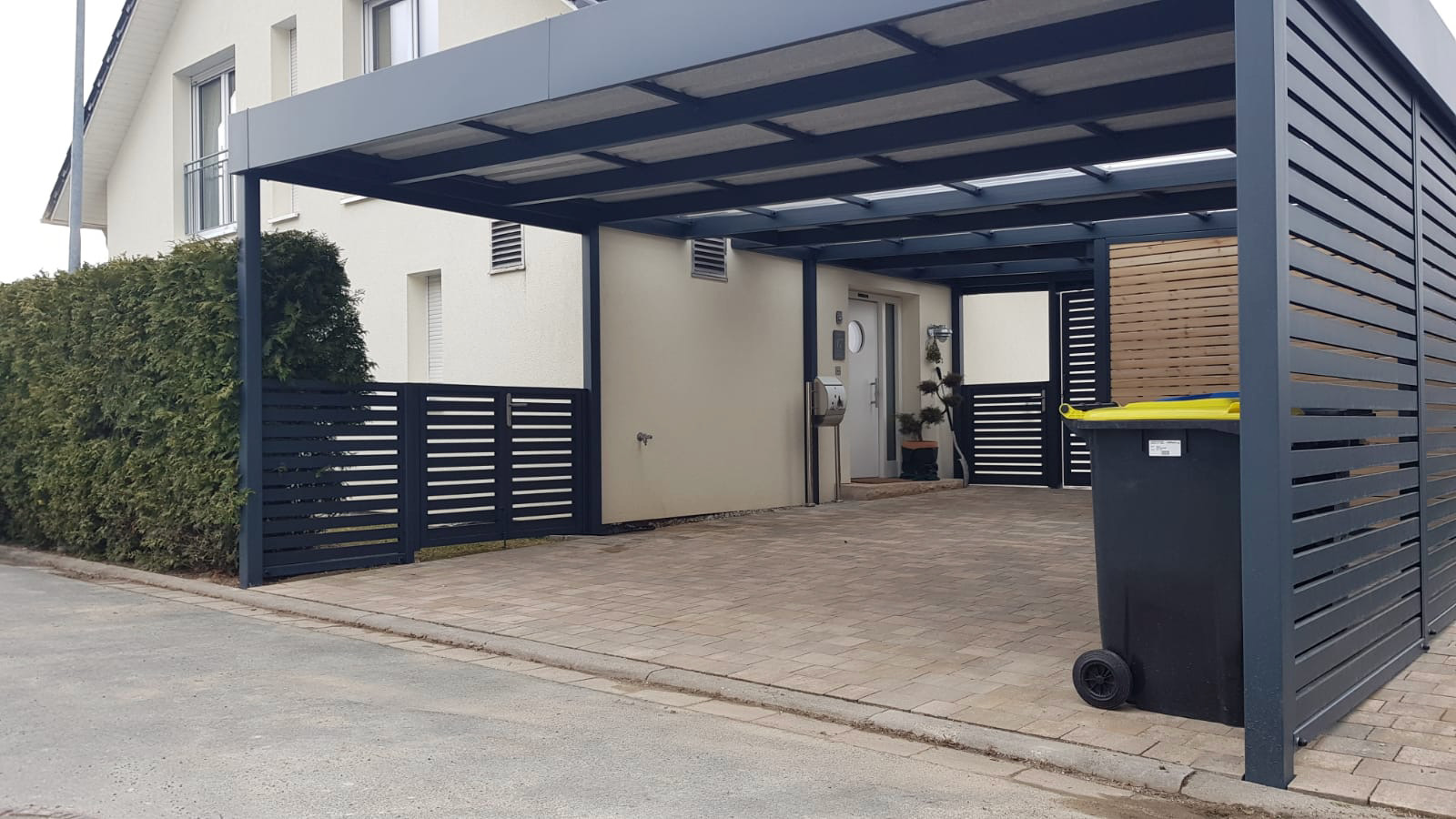 Doppelcarport mit Schuppen - Carportmaster Projekt 21-P-2626 - 91320 Ebermannstadt - Carportbild 01