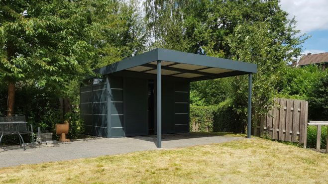 Gartenhaus - Carportmaster - Projekt 19-P-2443 - 45478 Mülheim - Bild 01 - Gartenhaus mit Wandverkleidung aus Aluminium mit Dekorleisten Gartenhaus - Carportmaster - Projekt 19-P-2443 - 45478 Mülheim - Bild 01 - Gartenhaus mit Wandverkleidung aus Aluminium mit Dekorleisten