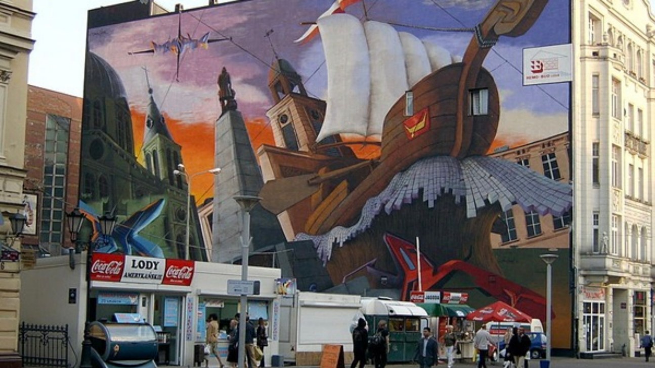 Stahlcarports aus Polen - Lodz Innenstadt Wandmalerei